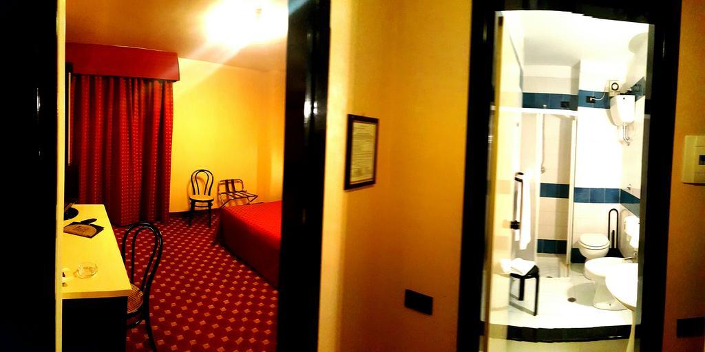 Hinterland Hotel Quartu SantʼElena Pokój zdjęcie