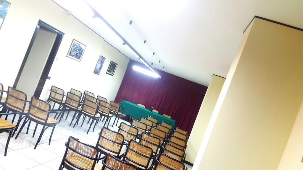 Hinterland Hotel Quartu SantʼElena Zewnętrze zdjęcie