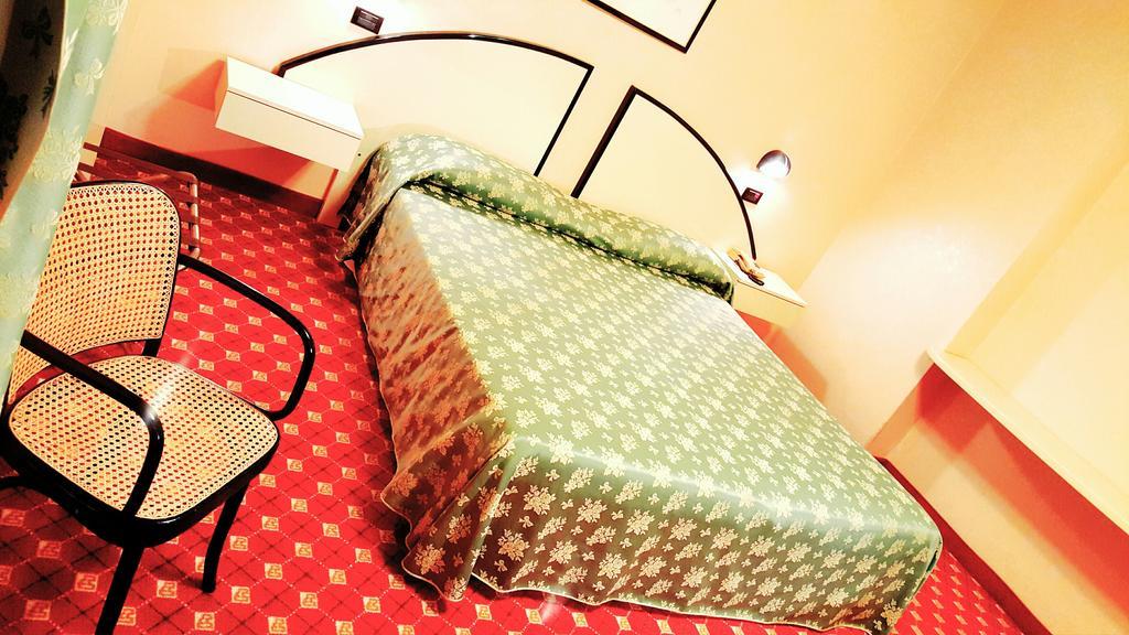 Hinterland Hotel Quartu SantʼElena Zewnętrze zdjęcie